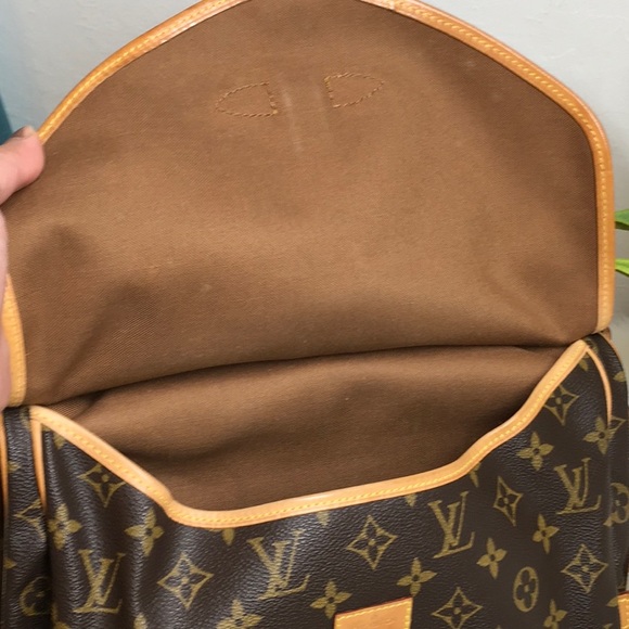 Louis Vuitton Saumur 30 Monogram messenger - Picture 15 of 16
